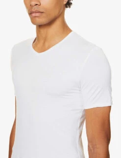 V-neck Modal T-shirt -Outlet Daily Tops Store 102 89001966 8027ALEX001WHI WHITE ALT04