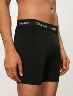 Calvin Klein Pack Of Three Classic-fit Stretch-cotton Trunks 7 Calvin Klein Pack Of Three Classic-fit Stretch-cotton Trunks -Outlet Daily Tops Store 431 3003262 NB1390A BLKBLUCOB ALT03