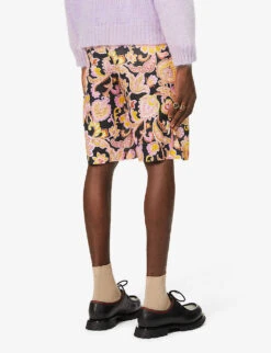 Gucci Floral-print Relaxed-fit Linen Shorts 8 Gucci Floral-print Relaxed-fit Linen Shorts -Outlet Daily Tops Store R03817506 BLACKROSEBEIGE ALT03