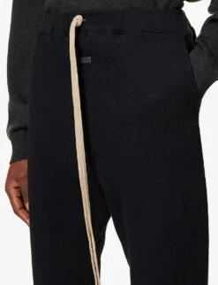 Fear Of God Eternal Relaxed-fit Tapered-leg Cotton-jersey Jogging Bottoms 9 Fear Of God Eternal Relaxed-fit Tapered-leg Cotton-jersey Jogging Bottoms -Outlet Daily Tops Store R04075934 BLACK ALT04
