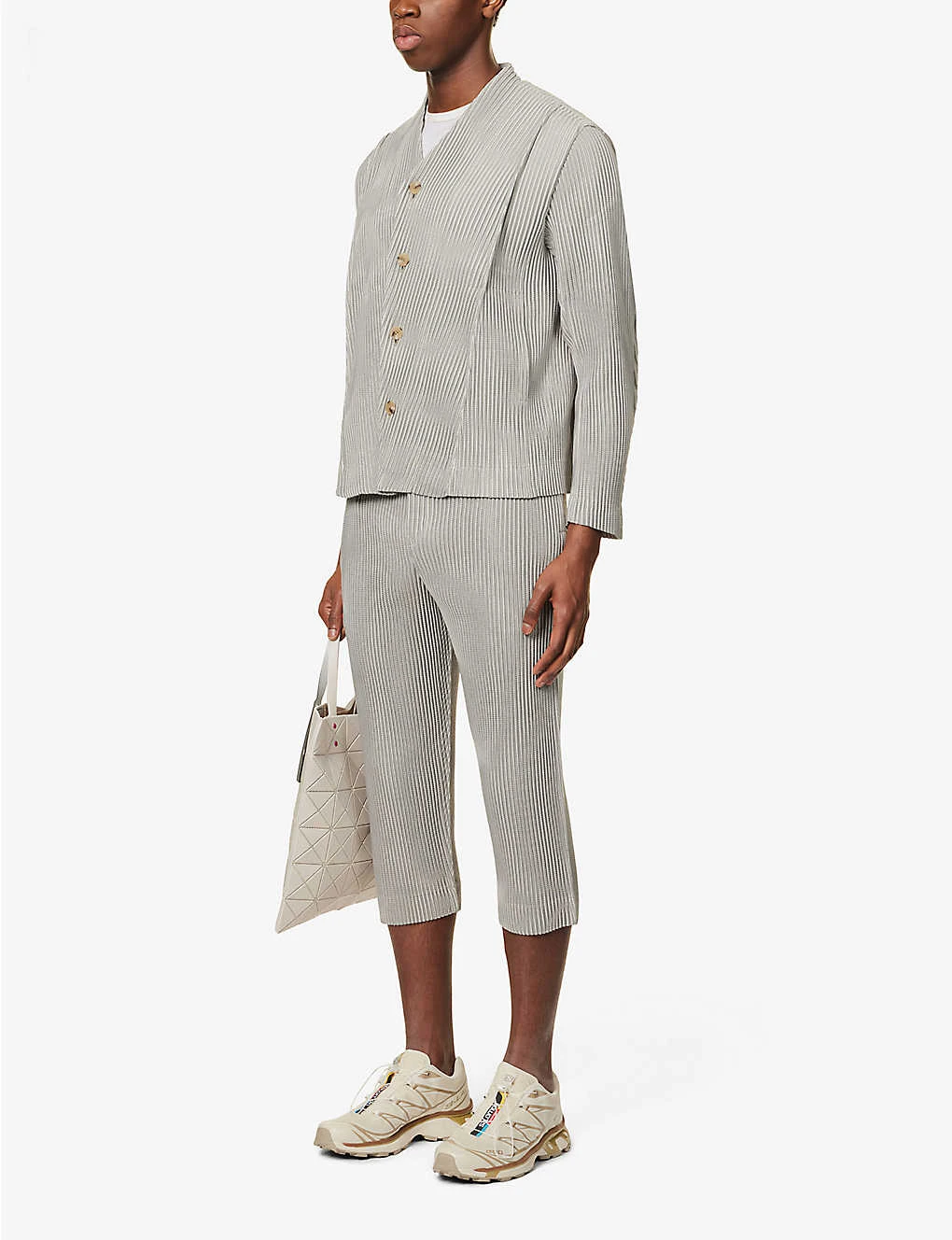 Pleated Cropped Relaxed-fit Woven Trousers 2 Pleated Cropped Relaxed-fit Woven Trousers - Image 2