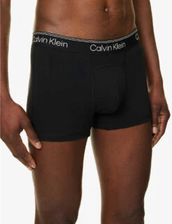 Calvin Klein Logo-waistband Pack Of Two Stretch-cotton Trunks 7 Calvin Klein Logo-waistband Pack Of Two Stretch-cotton Trunks -Outlet Daily Tops Store R04117793 BLACKBLACK ALT03