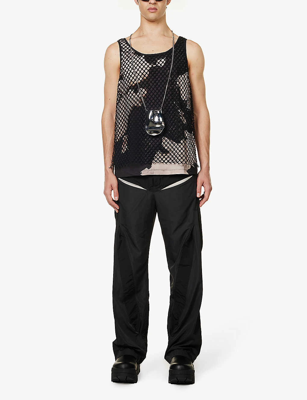 Technical Printed Mesh-overlay Relaxed-fit Stretch-woven Top 2 Technical Printed Mesh-overlay Relaxed-fit Stretch-woven Top - Image 2