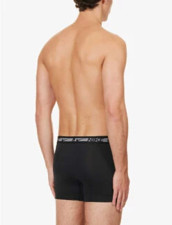 Nike Pack Of Three Logo-waistband Stretch Recycled-polyester Trunks 6 Nike Pack Of Three Logo-waistband Stretch Recycled-polyester Trunks -Outlet Daily Tops Store R04183377 GREYANTHRACITEBLACK ALT02