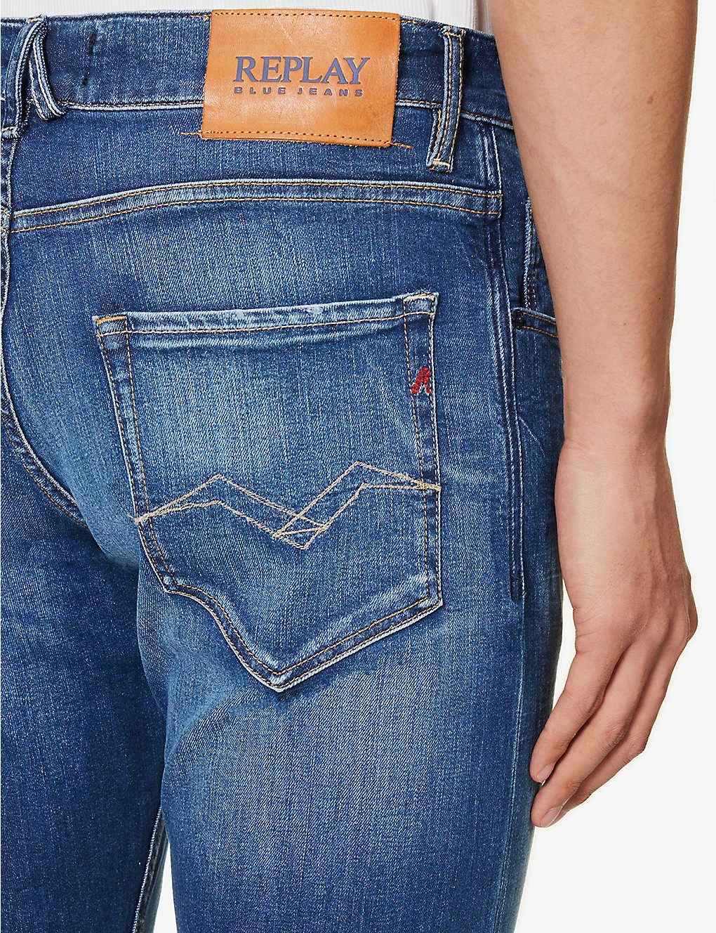 Replay Micky M Tapered-leg Regular-fit Stretch-denim Jeans 6 Replay Micky M Tapered-leg Regular-fit Stretch-denim Jeans - Image 6